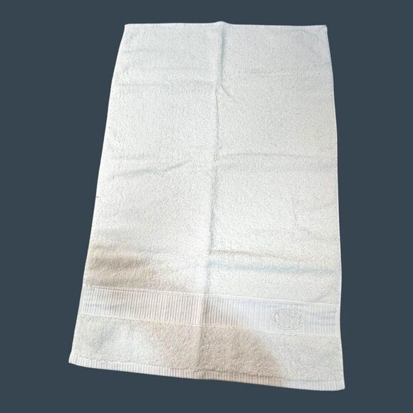 Vintage Laura Ashley White 100% Cotton Hand Towel Bath Luxury Kitchen 18” X 28” - Picture 1 of 6